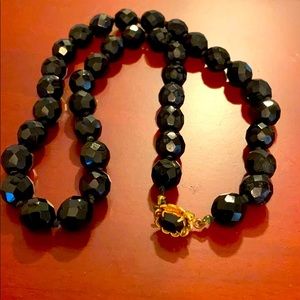 🦋Vintage Black Beauty Beaded Necklace🦋